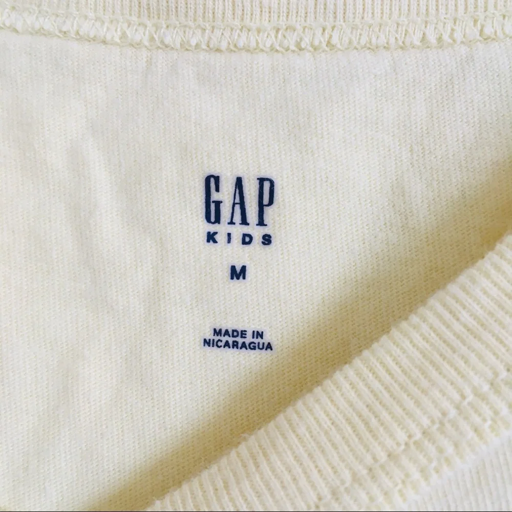 GAP KIDS yellow green short sleeve Tshirt size medium